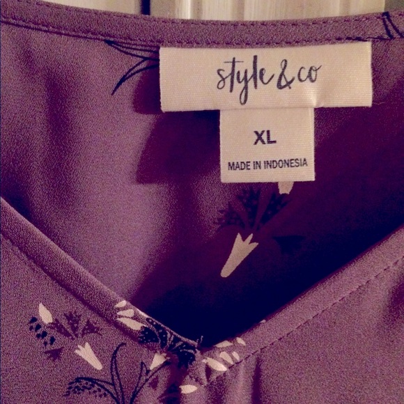 🆕 Woman’s Style&Co Pleated Blouse - Picture 6 of 7